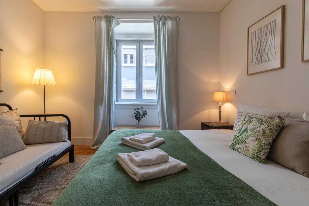 32 -Lovely 2 Bedroom Apt In Principe Real Lisbon Exterior photo